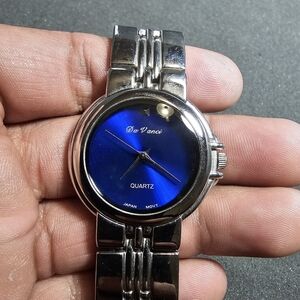 Da Vanci Quartz Mens Fashion Watch Silver Tone Blue Dial Working shows signs of